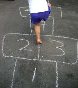 579516_hopscotch