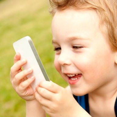 toddler-with-phone-babyzone-com