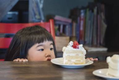 Practicing patience: How to teach your child self-control and delayed gratification