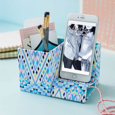 ivivva-phone-holder-2-c