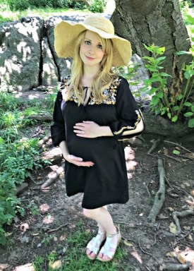 melissa-rauch-pregnant-pregnancy-baby-bump-2017-vertical