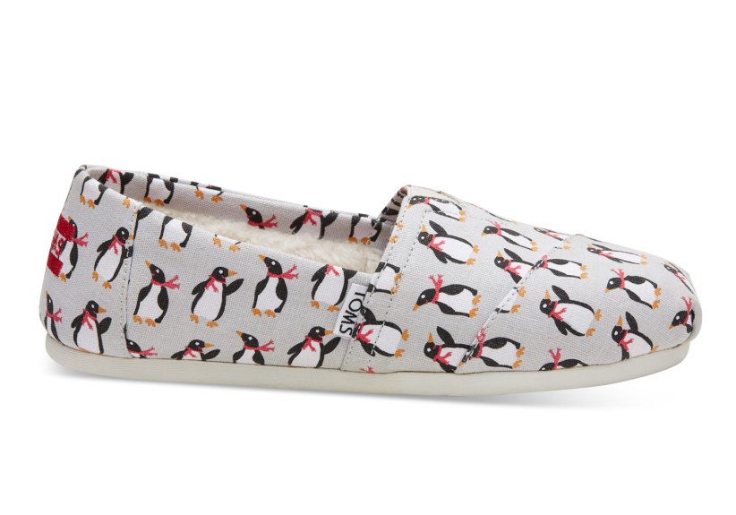 TOMS Holiday Penguin Women's Classics