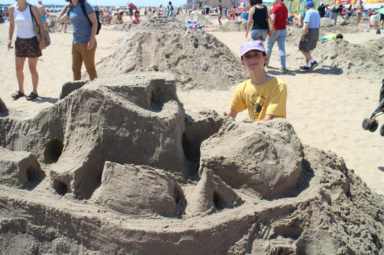 sand sculpting