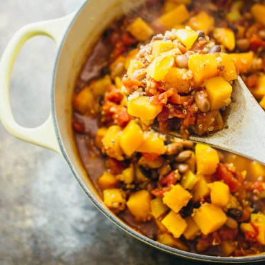 butternut-squash-chili-in-pot-overhead