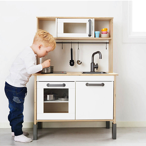 Play Kitchen