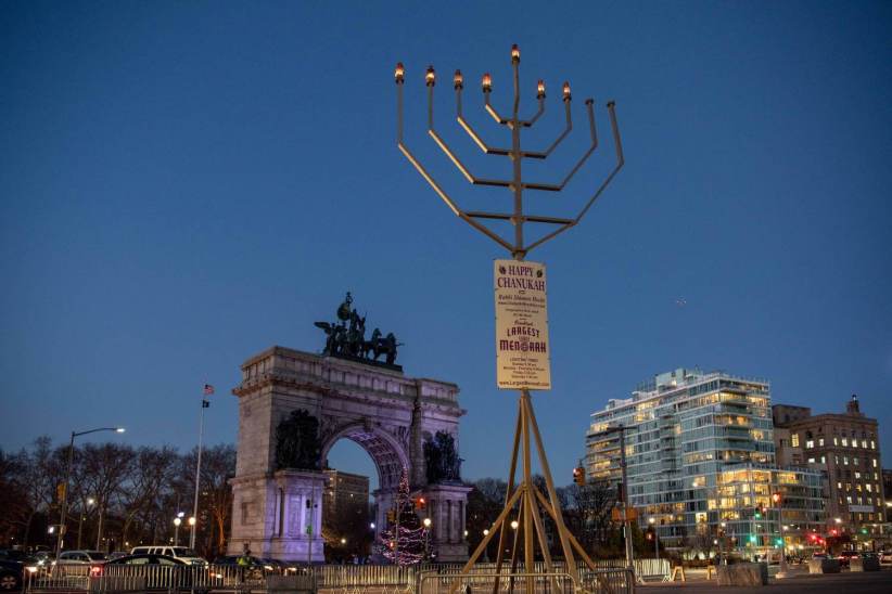 Brooklyn’s Largest Menorah – Prospect Heights