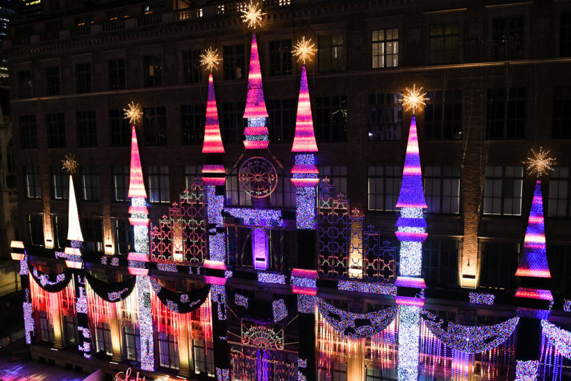 6 Stunning NYC Holiday Windows to Take In This Year - Page 5 of 6