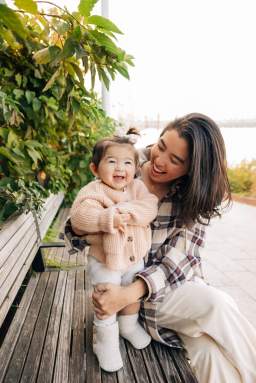 11 Tips from Top photographers for Taking Kid and Family Pictures