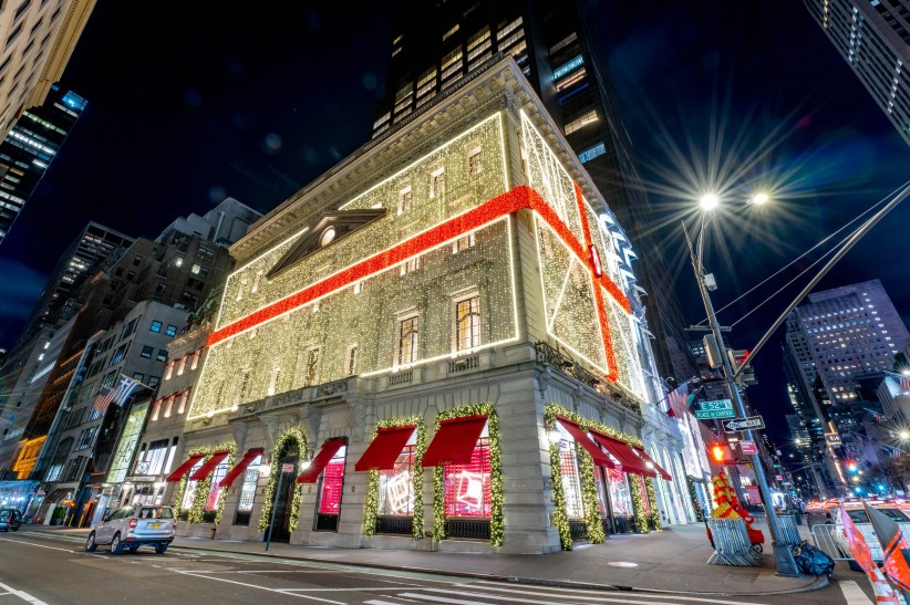 cartier holiday window display