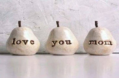 Etsy_SkyeArt_ILoveYouMomPears