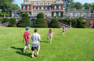 Old-Westbury-Gardens-with-Kids