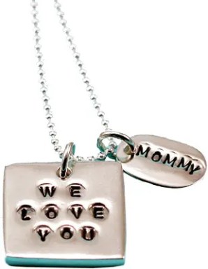 We-Love-You-Mommy-Necklace