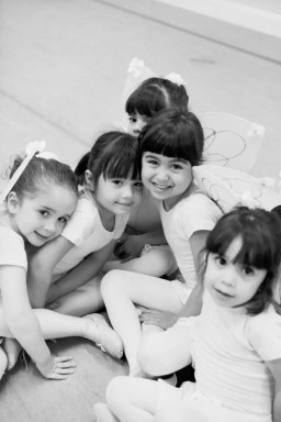 ballet-des-enfants-ballerinas