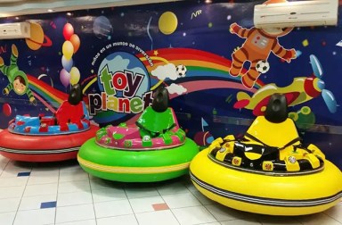 bumper-cars-at-play-amusement