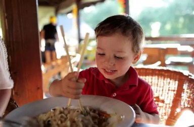 child-eating-with-chopsticks-main