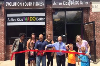 evolution-youth-fitness-ribbon-cutting