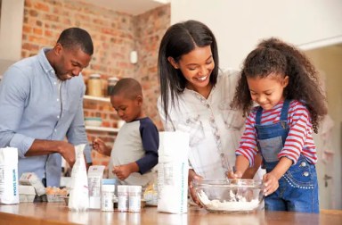 family-baking