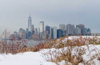 governors-island-winter-village