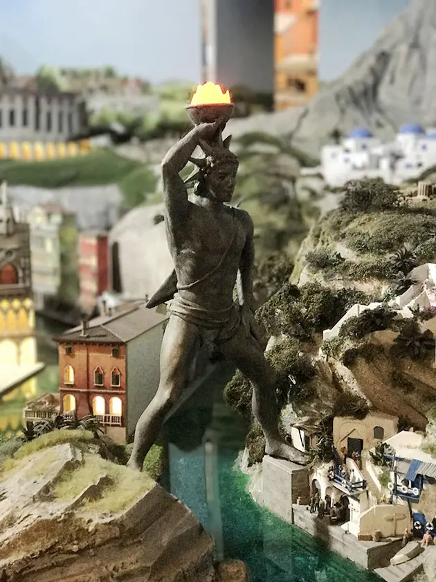 gulliver's gates colossus of rhodes