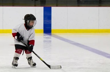 kids-ice-hockey