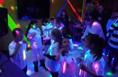 kool-kidz-glow-in-the-dark-party