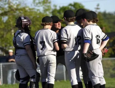 little-league-huddle