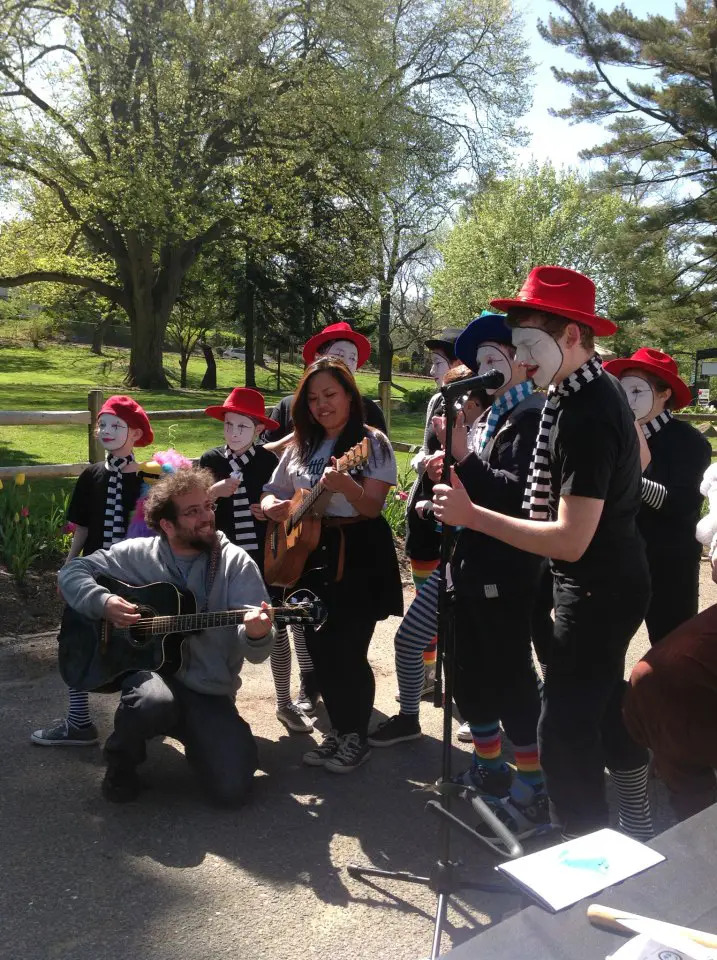 little wing teachers perform with mimes