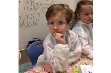 two-young-children-science-classroom