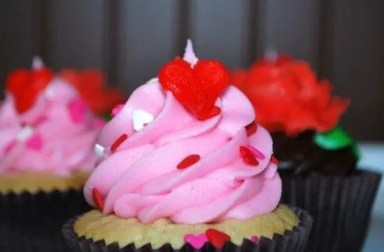 valentine-cupcake