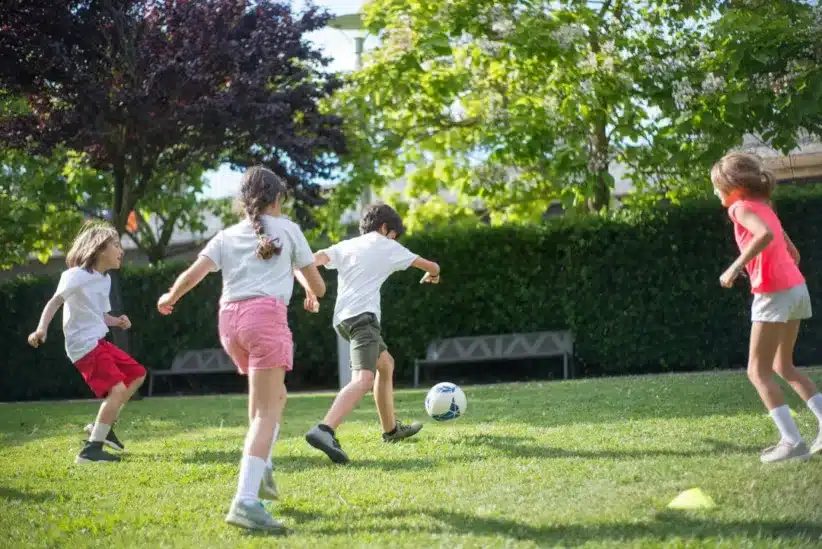 kids playing sports