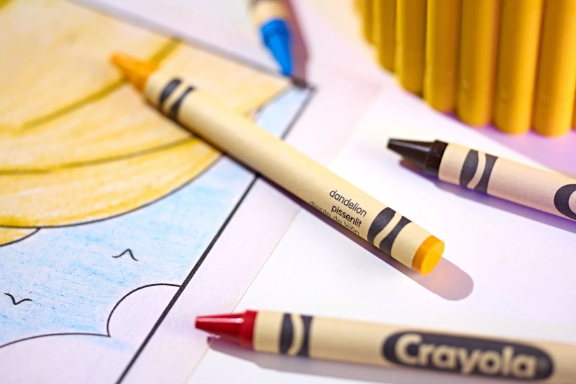 Crayola Announces the Temporary Return of Popular Retired Shades 