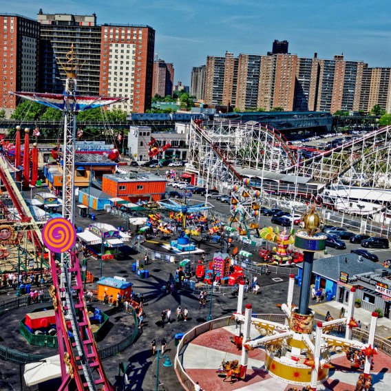 Luna Park in Coney Island Celebrates the 2025 Season with Opening Weekend Events